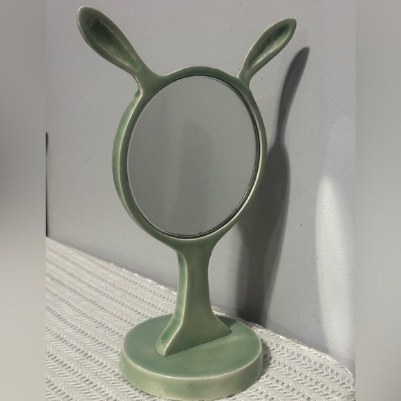 Pottery barn kids bunny ceramic mirror - Picture 4 of 6